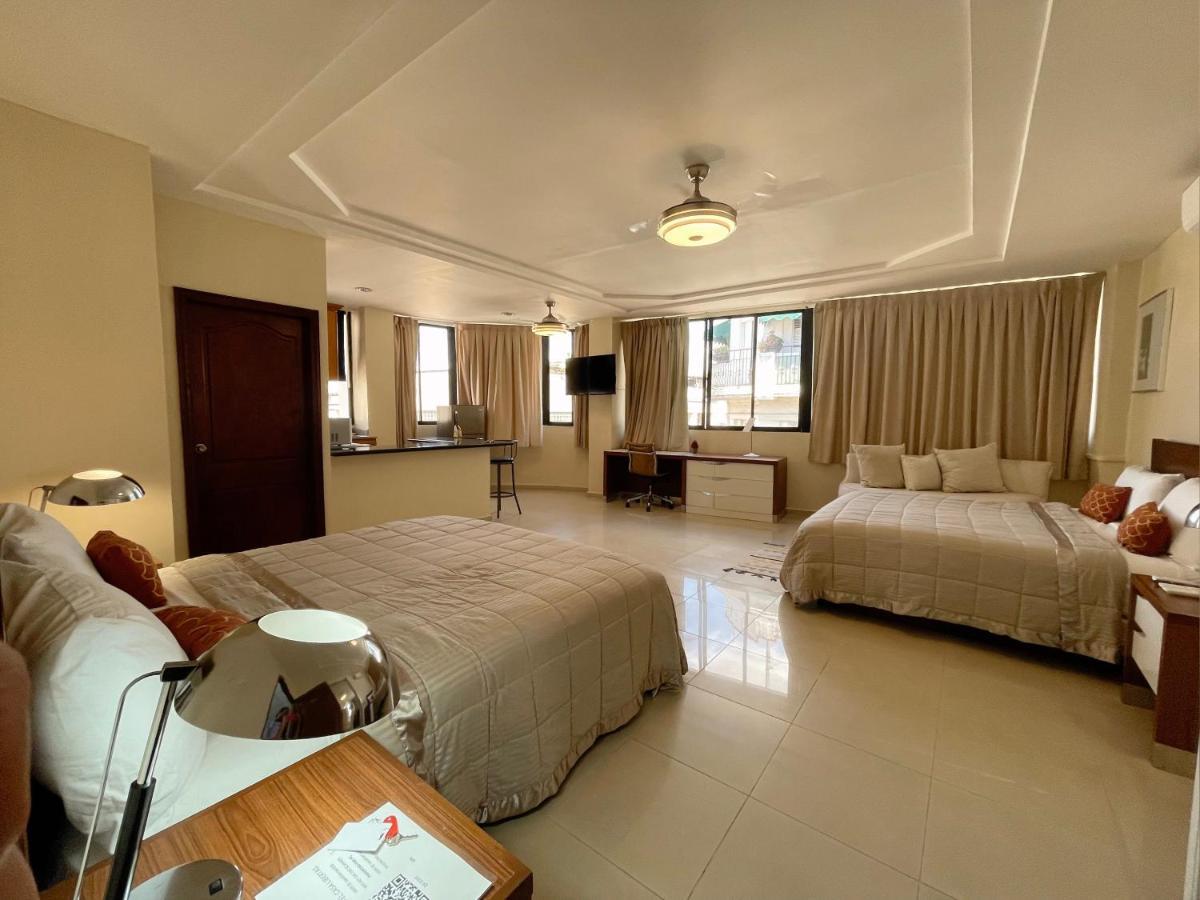 Hotel Libertad At Historic Main Street Saint-Domingue Extérieur photo