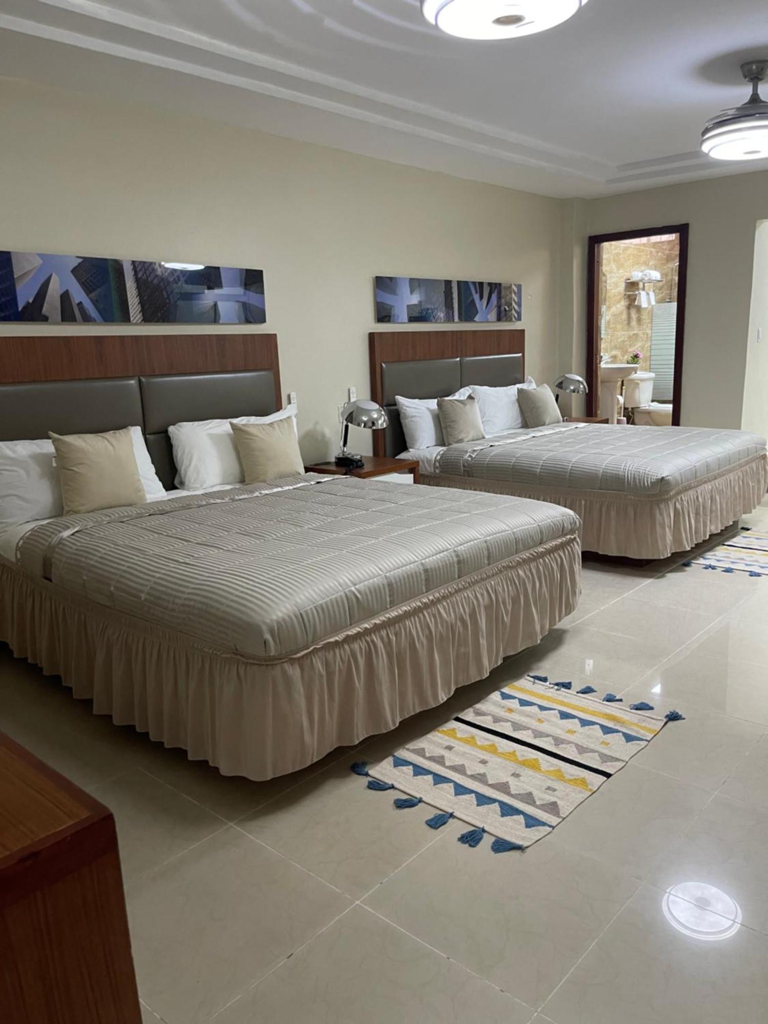 Hotel Libertad At Historic Main Street Saint-Domingue Extérieur photo