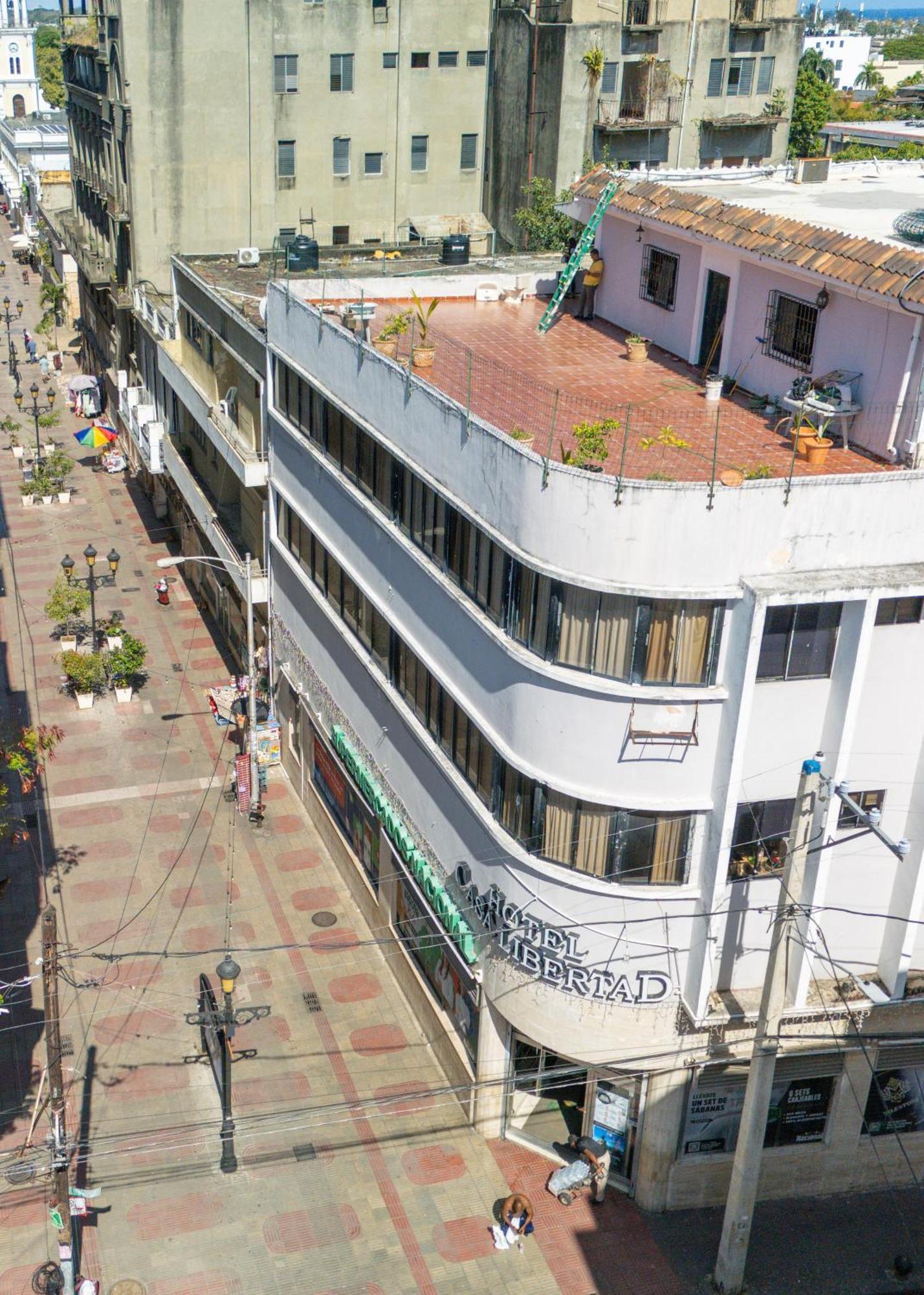 Hotel Libertad At Historic Main Street Saint-Domingue Extérieur photo