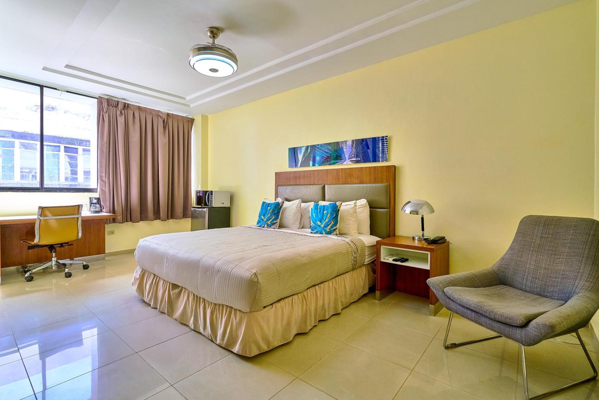 Hotel Libertad At Historic Main Street Saint-Domingue Extérieur photo