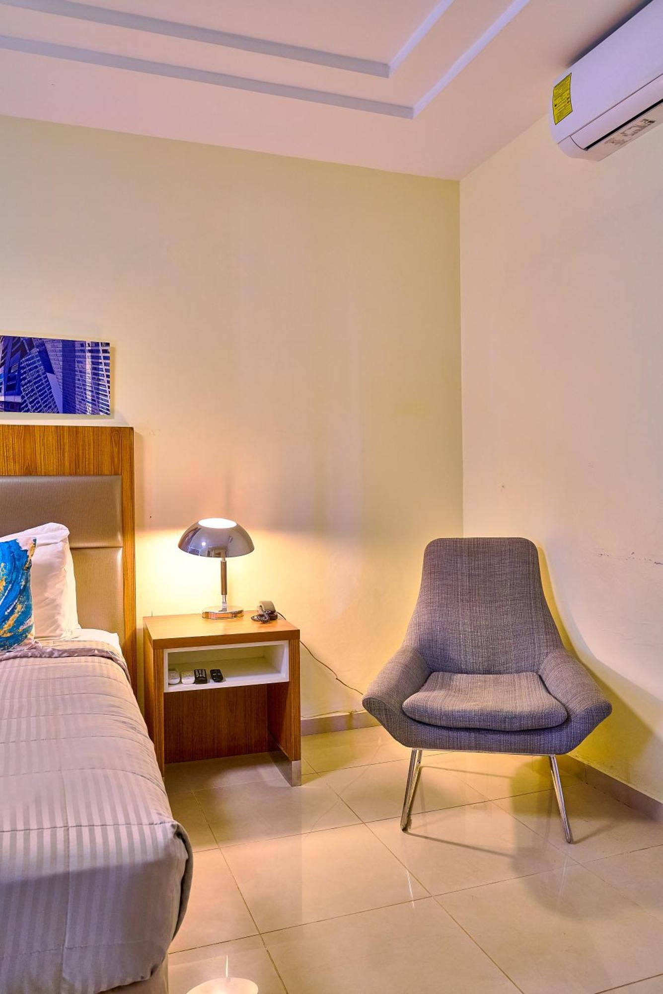 Hotel Libertad At Historic Main Street Saint-Domingue Extérieur photo